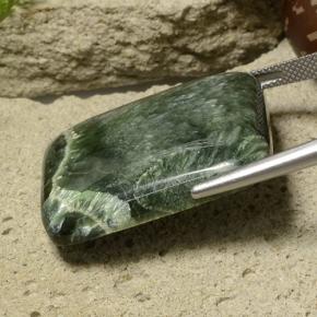 Séraphinite Vert foncé naturelle Coupe coussin, 46.46 ct, Opaque