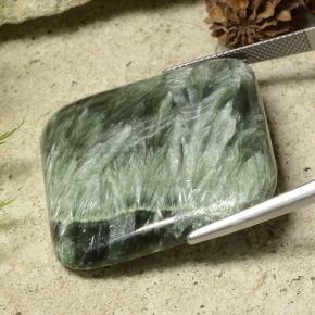 Séraphinite Vert naturelle Coupe coussin, 44.32 ct, Opaque