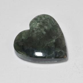 Séraphinite Vert terreux naturelle Forme de coeur, 8.94 ct, Opaque