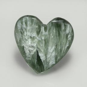 Séraphinite vert naturelle forme de coeur, 7,59 ct, opaque