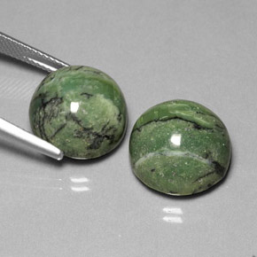Achetez naturel ct vert serpentine gems, coupe roude, en provenance afghanistan chez gemselect. en stock, livraison internationale!