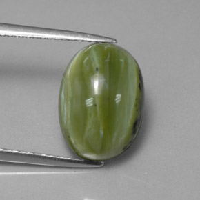 Serpentine vert naturelle coupe ovale, 5,37 ct, opaque