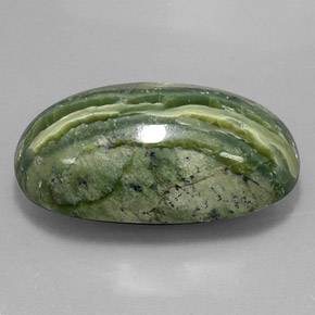 Serpentine vert naturelle coupe ovale, 49,97 ct, opaque