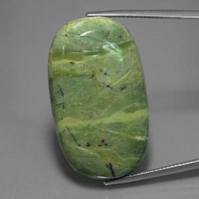 Serpentine Vert moyen naturelle Coupe ovale, 34.37 ct, Opaque