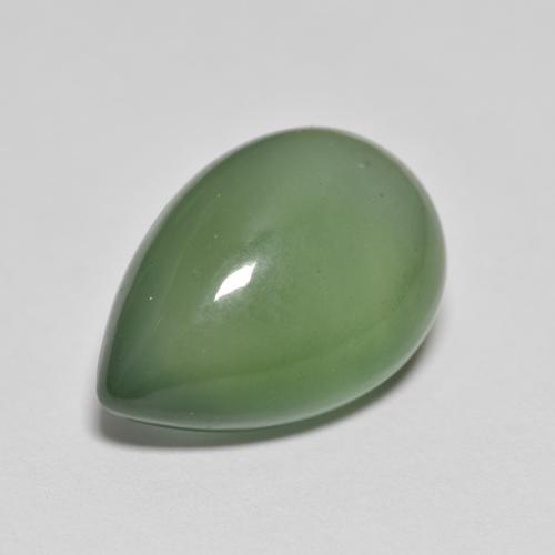 Serpentine vert naturelle en forme de poire, 8,76 ct, translucide