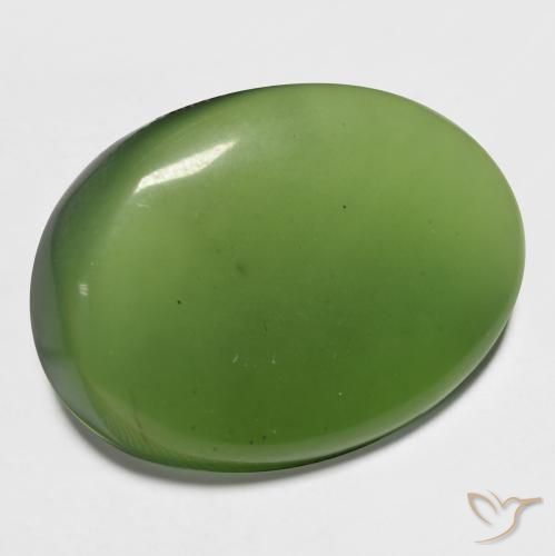 Serpentine Vert foncé naturelle ovale, 21.49 ct, Translucide