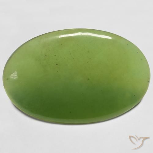 Serpentine Vert moyen naturelle ovale, 36.27 ct, Translucide