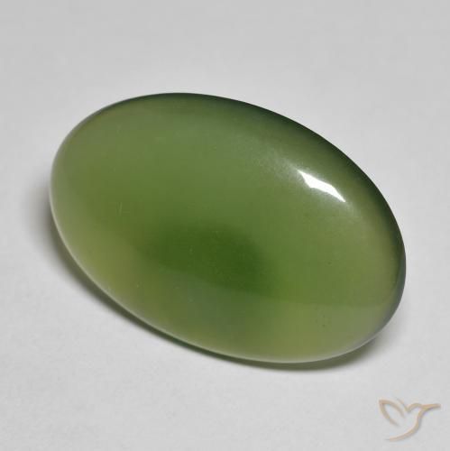 Serpentine Vert terreux naturelle ovale, 11.32 ct, Translucide