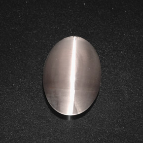 Sillimanite œil de chat Fumée naturelle Coupe ovale, 3.49 ct, Translucide