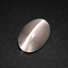 Sillimanite œil de chat Fumée naturelle Coupe ovale, 3.49 ct, Translucide