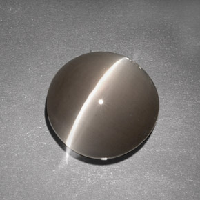 Sillimanite œil de chat Brun naturelle Transparent, 7.63 ct, Transparent / Translucide