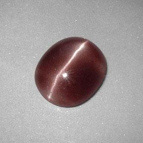 Sillimanite œil de chat Deep Reddish Brown naturelle Coupe ovale, 2.12 ct, Opaque