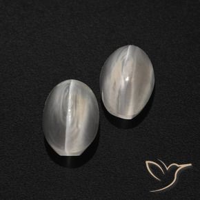 Shop natural 2.69ct Gris très clair Sillimanite œil de chat gems, ovale, from Madagascar at GemSelect. In stock, global shipping!