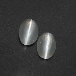 Achetez naturel ct fumé sillimanite cat's eye gems, coupe ovale, en provenance madagascar chez gemselect. en stock, livraison internationale!