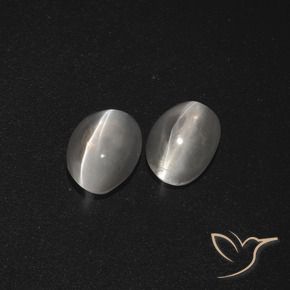Shop natural 2.27ct Blanc clair Sillimanite œil de chat gems, ovale, from Madagascar at GemSelect. In stock, global shipping!