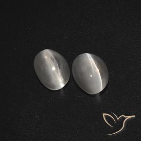 Shop natural 2.27ct Blanc clair Sillimanite œil de chat gems, ovale, from Madagascar at GemSelect. In stock, global shipping!