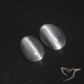 Shop natural 2.53ct Blanc clair Sillimanite œil de chat gems, ovale, from Madagascar at GemSelect. In stock, global shipping!