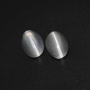 Achetez naturel 2,32ct gris sillimanite cat's eye gems, coupe ovale, en provenance madagascar chez gemselect. en stock, livraison internationale!