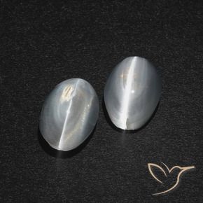 Shop natural 2.47ct Blanc clair Sillimanite œil de chat gems, ovale, from Madagascar at GemSelect. In stock, global shipping!