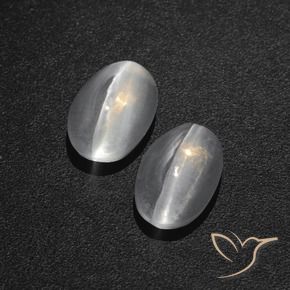 Shop natural 2.86ct Blanc clair Sillimanite œil de chat gems, ovale, from Madagascar at GemSelect. In stock, global shipping!