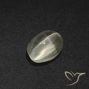 Sillimanite œil de chat Blanc chaud naturelle ovale, 1.84 ct, Translucide
