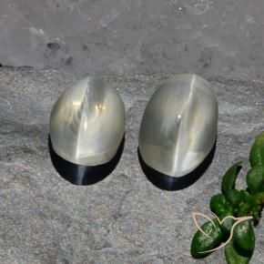 Shop natural 2.94ct Blanc chaud Sillimanite œil de chat gems, ovale, from Madagascar at GemSelect. In stock, global shipping!
