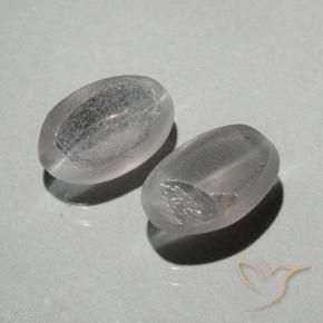 Shop natural 1.90ct Blanc chaud Sillimanite œil de chat gems, ovale, from Madagascar at GemSelect. In stock, global shipping!