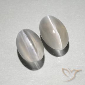 Shop natural 2.18ct Blanc chaud Sillimanite œil de chat gems, ovale, from Madagascar at GemSelect. In stock, global shipping!