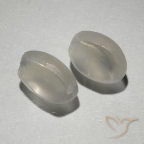 Shop natural 2.10ct Blanc chaud Sillimanite œil de chat gems, ovale, from Madagascar at GemSelect. In stock, global shipping!