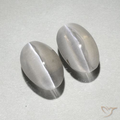 2.17ctw Naturel Blanc chaud Sillimanite œil de chat, ovale, Translucide