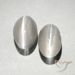 Shop natural 2.17ct Blanc chaud Sillimanite œil de chat gems, ovale, from Madagascar at GemSelect. In stock, global shipping!