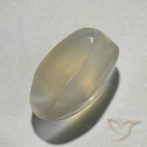 Sillimanite œil de chat Jaune clair naturelle ovale, 1.39 ct, Transparent