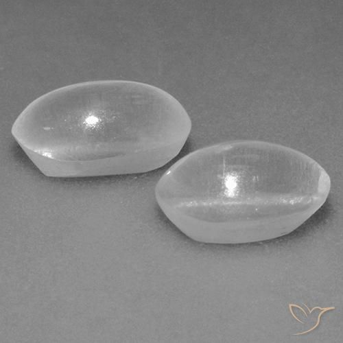 Shop natural 2.08ct Blanc Sillimanite œil de chat gems, ovale, from Madagascar at GemSelect. In stock, global shipping!