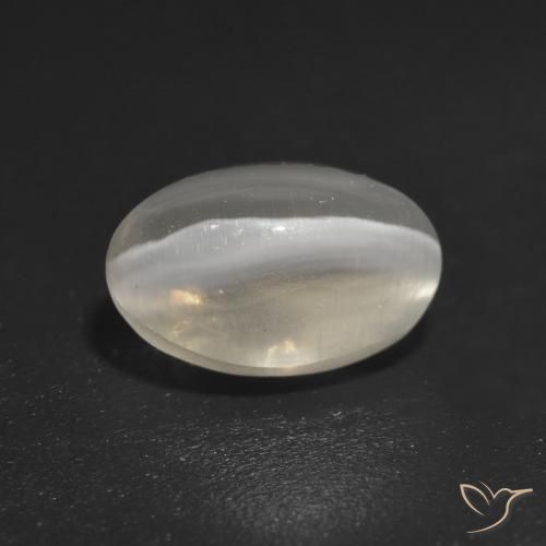 Sillimanite œil de chat Gris très clair naturelle Coupe ovale, 1.40 ct, Translucide