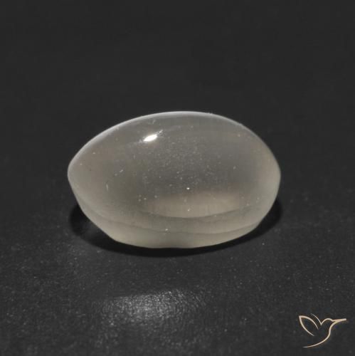 Sillimanite œil de chat Gris très clair naturelle Coupe ovale, 1.40 ct, Translucide