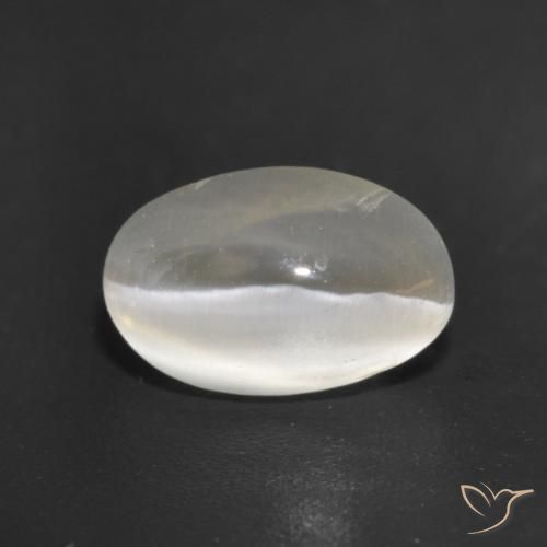 Sillimanite œil de chat Blanc chaud naturelle ovale, 1.23 ct, Translucide