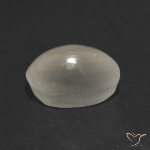 Sillimanite œil de chat Blanc perle naturelle ovale, 1.37 ct, Translucide