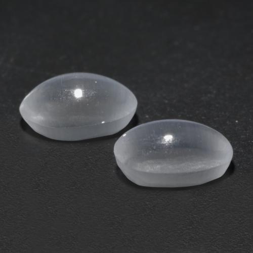 Achetez naturel 2,45ct blanc sillimanite cat's eye gems, coupe ovale, en provenance madagascar chez gemselect. en stock, livraison internationale!