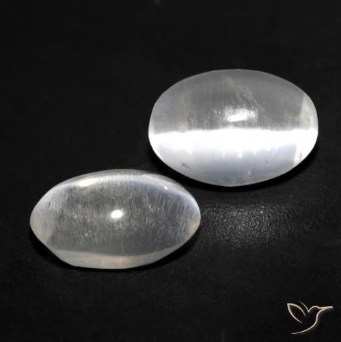 Shop natural 2.07ct Blanc clair Sillimanite œil de chat gems, ovale, from Madagascar at GemSelect. In stock, global shipping!