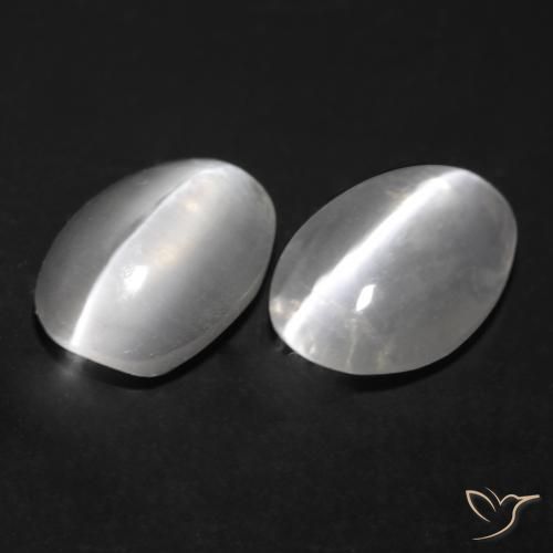 Shop natural 1.67ct Blanc Sillimanite œil de chat gems, ovale, from Madagascar at GemSelect. In stock, global shipping!