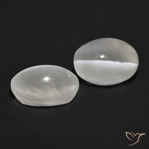Shop natural 2.75ct Gris très clair Sillimanite œil de chat gems, ovale, from Madagascar at GemSelect. In stock, global shipping!