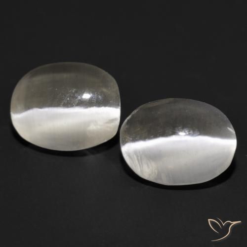 1.94ctw Naturel Gris très clair Sillimanite œil de chat, ovale, Translucide