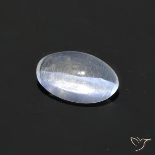Sillimanite œil de chat Blanc clair naturelle ovale, 0.70 ct, Transparent
