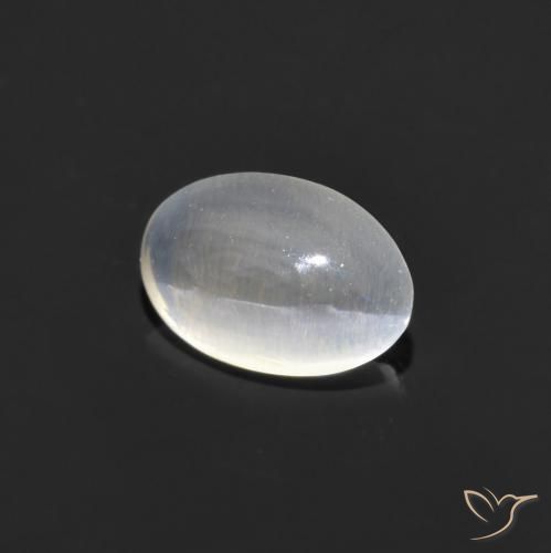 Sillimanite œil de chat Blanc clair naturelle ovale, 0.88 ct, Transparent