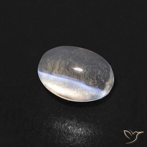 Sillimanite œil de chat Blanc chaud naturelle ovale, 0.85 ct, Transparent
