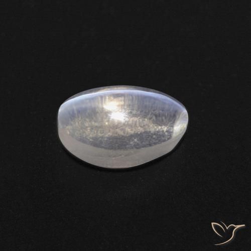Sillimanite œil de chat Blanc chaud naturelle ovale, 0.85 ct, Transparent