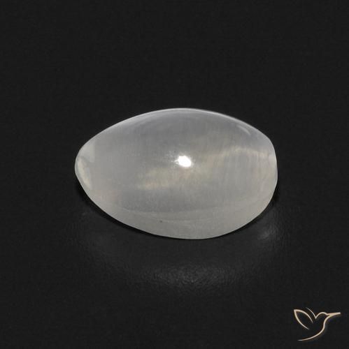 Sillimanite œil de chat Blanc chaud naturelle ovale, 0.87 ct, Transparent
