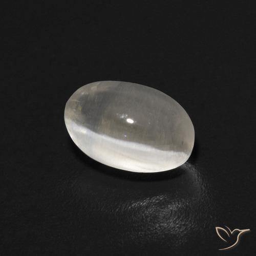 Sillimanite œil de chat Gris très clair naturelle ovale, 0.74 ct, Transparent