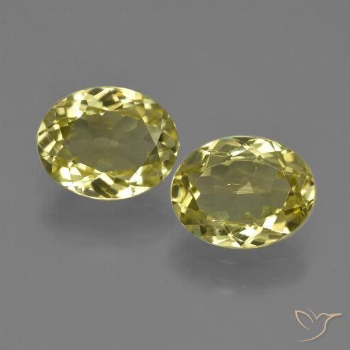 3.65ctw Naturel Jaune terreux Sillimanite, ovale, VS