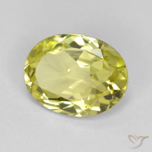 Sillimanite Jaune clair naturelle ovale, 2.35 ct, VS